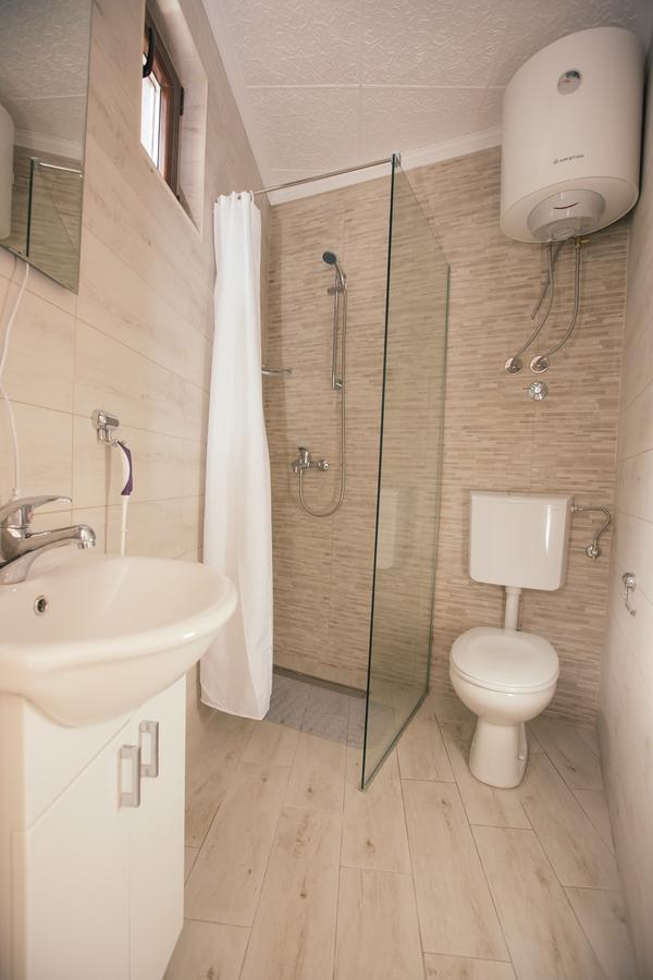 Studio Jeff 1 Apartment Kotor Bagian luar foto