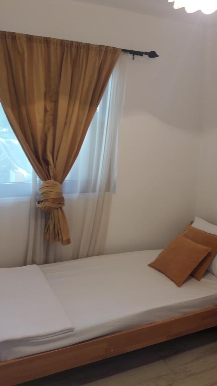 Studio Jeff 1 Apartment Kotor Bagian luar foto