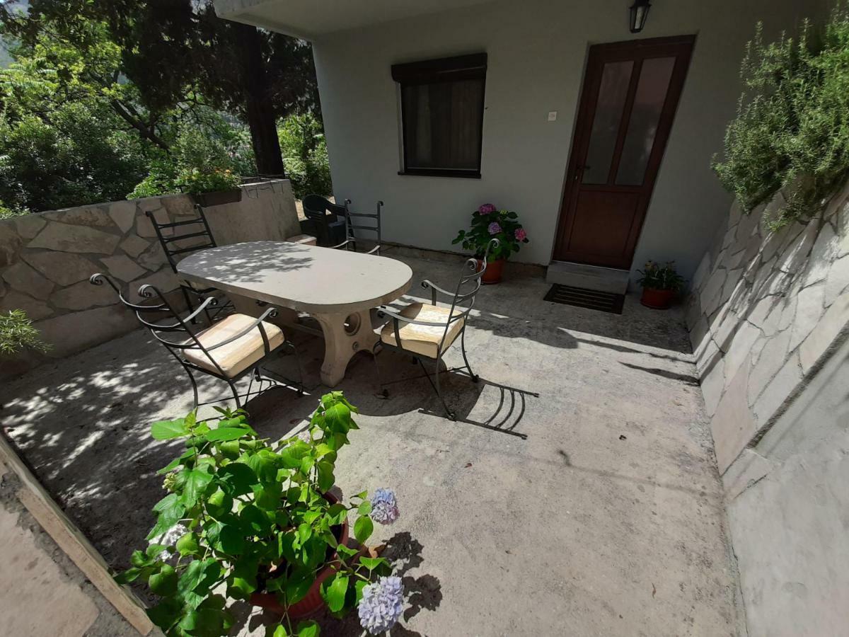 Studio Jeff 1 Apartment Kotor Bagian luar foto